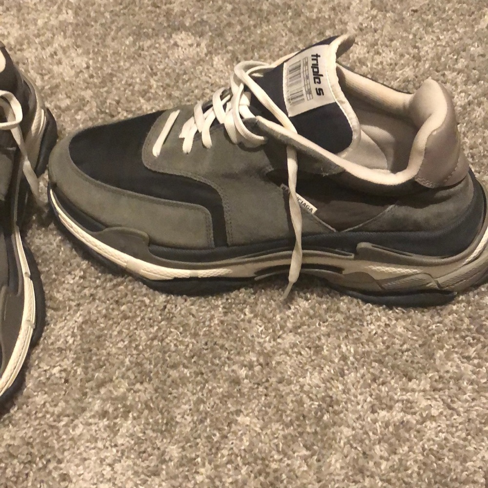 Mens shoe